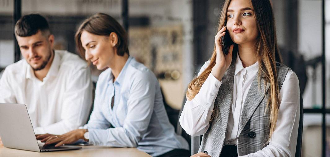 Правила обмена валюты: сколько можно поменять долларов за один раз и нужен ли при этом паспорт